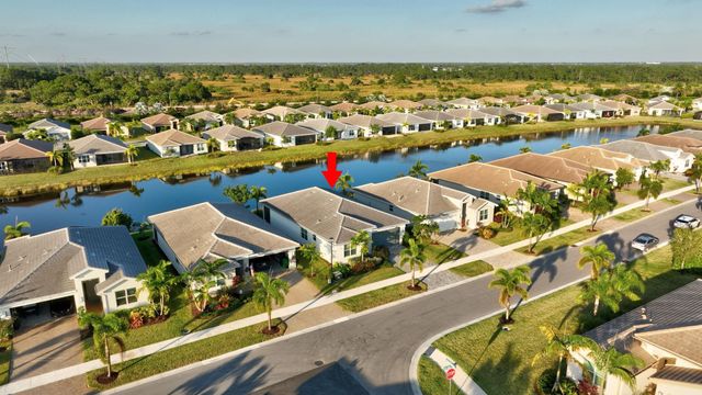 13531 SW Indigo Inlet Ln, Port St Lucie, FL 34987