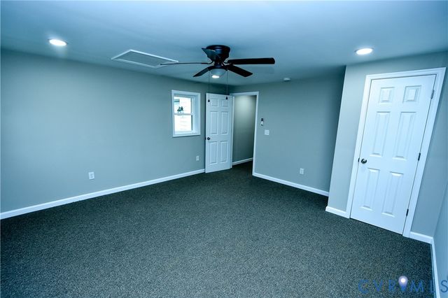 416 S Virginia St, Farmville, VA 23901