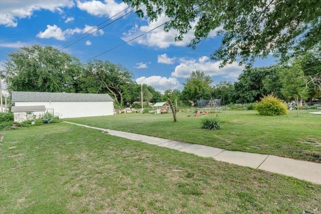 110 S Tyler, Wichita, KS 67209