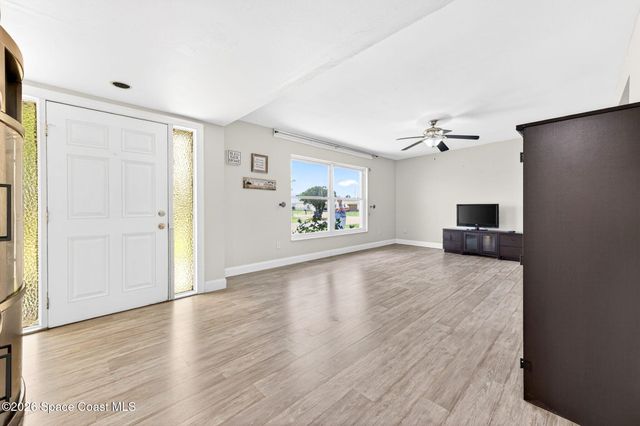713 NE James Circle NE, Palm Bay, FL 32905