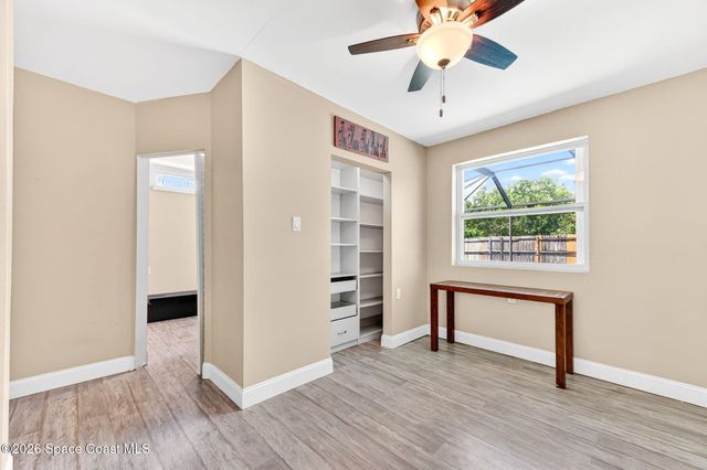 713 NE James Circle NE, Palm Bay, FL 32905