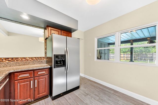 713 NE James Circle NE, Palm Bay, FL 32905
