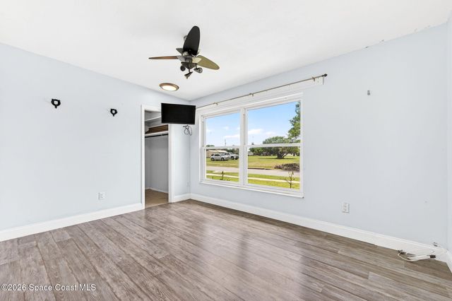 713 NE James Circle NE, Palm Bay, FL 32905
