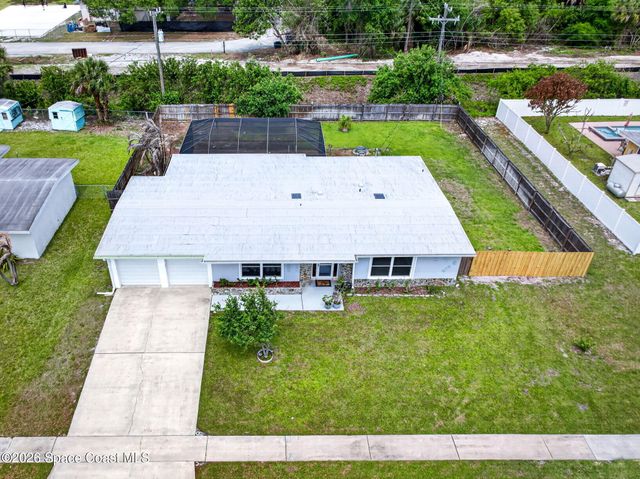 713 NE James Circle NE, Palm Bay, FL 32905