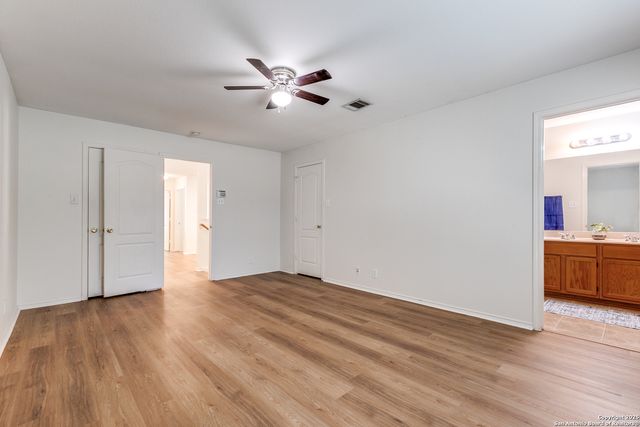 59 Rainy Ave, San Antonio, TX 78240