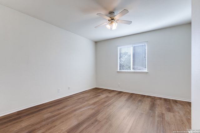 59 Rainy Ave, San Antonio, TX 78240