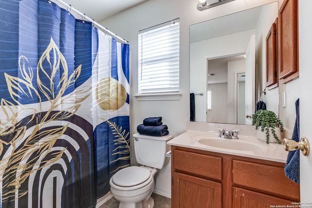 59 Rainy Ave, San Antonio, TX 78240