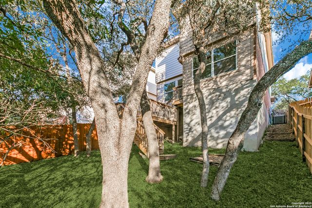 59 Rainy Ave, San Antonio, TX 78240