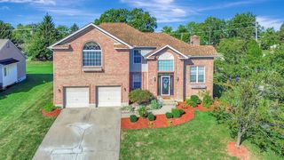 11897 Winston Circle, Forest Park, OH 45240