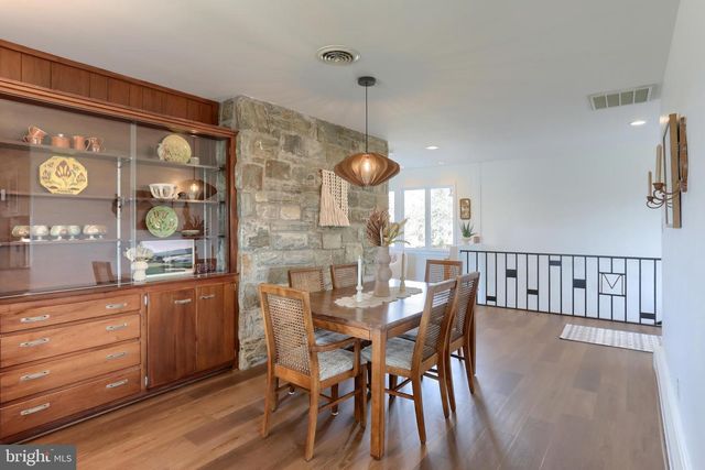129 S CENTER ST, Cleona, PA 17042
