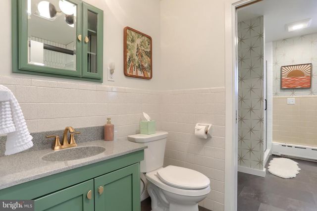 129 S CENTER ST, Cleona, PA 17042