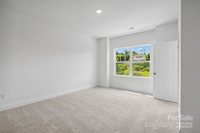 135 Cherry Springs Lane 12-D, Asheville, NC 28804