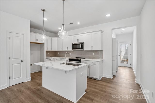 135 Cherry Springs Lane 12-D, Asheville, NC 28804