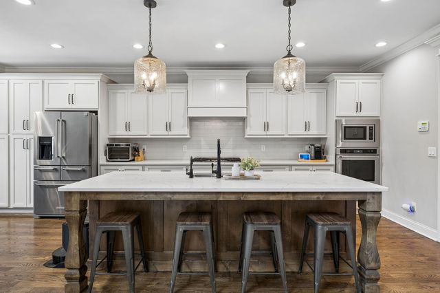 8420 Quarles Lane, Hixson, TN 37343