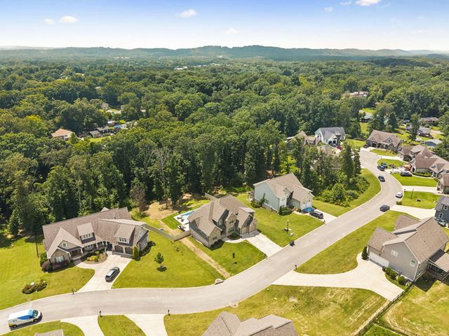8420 Quarles Lane, Hixson, TN 37343