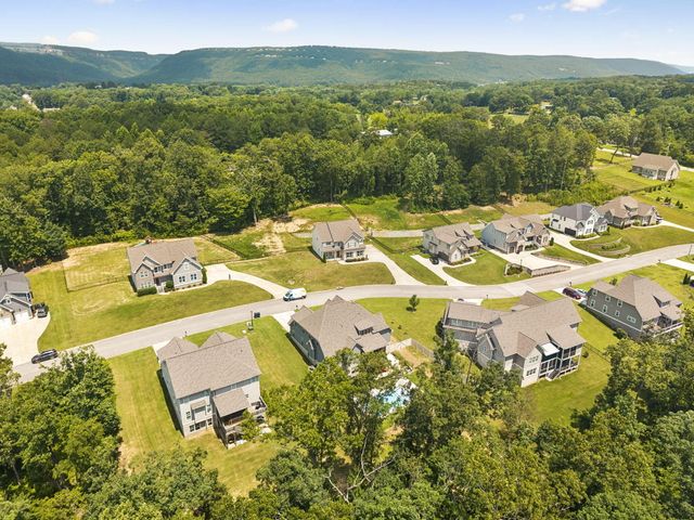 8420 Quarles Lane, Hixson, TN 37343