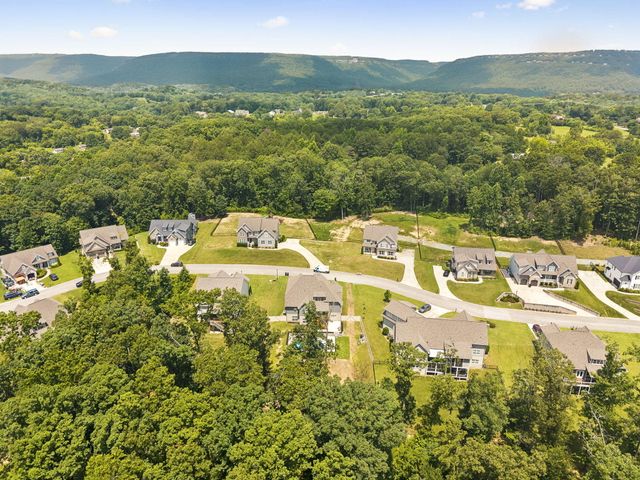 8420 Quarles Lane, Hixson, TN 37343