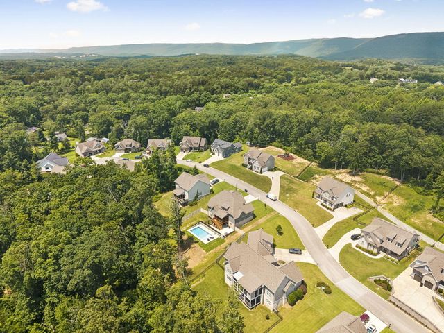 8420 Quarles Lane, Hixson, TN 37343