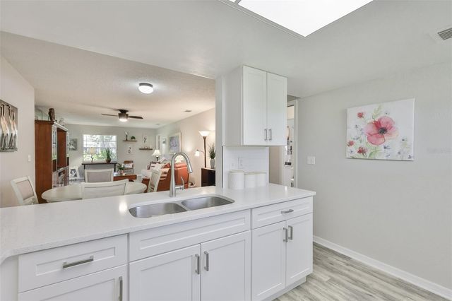 2009 HALMROCK PLACE 176, Sun City Center, FL 33573