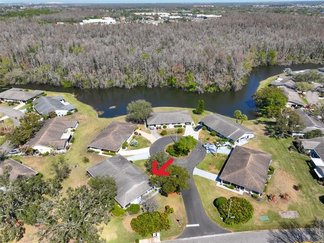 2009 HALMROCK PLACE 176, Sun City Center, FL 33573