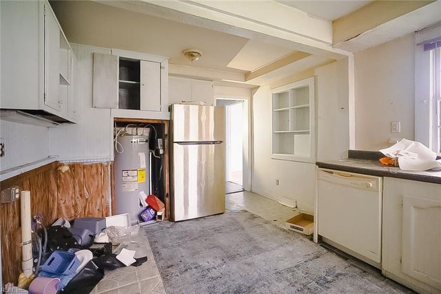 26 Fiske ST, Portsmouth, VA 23702