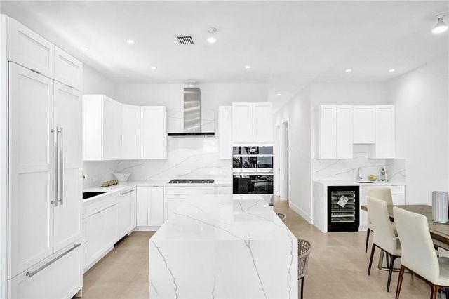 1211 SE 1st Street, Fort Lauderdale, FL 33301