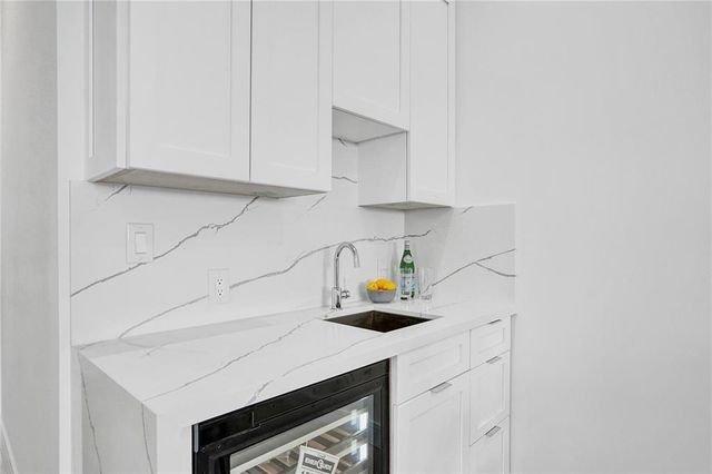 1211 SE 1st Street, Fort Lauderdale, FL 33301