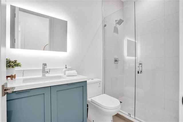 1211 SE 1st Street, Fort Lauderdale, FL 33301