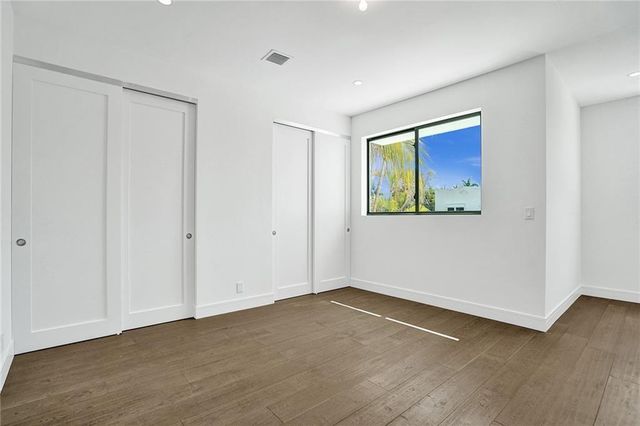 1211 SE 1st Street, Fort Lauderdale, FL 33301