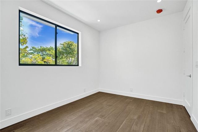 1211 SE 1st Street, Fort Lauderdale, FL 33301