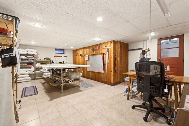 7 Framingham Lane, Pittsford, NY 14534