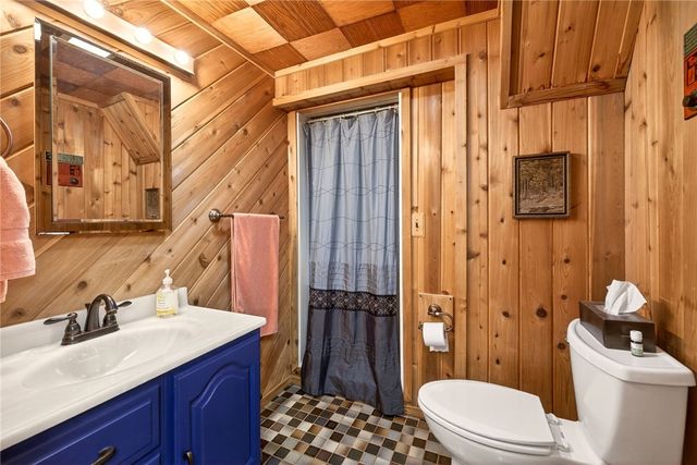 7 Framingham Lane, Pittsford, NY 14534