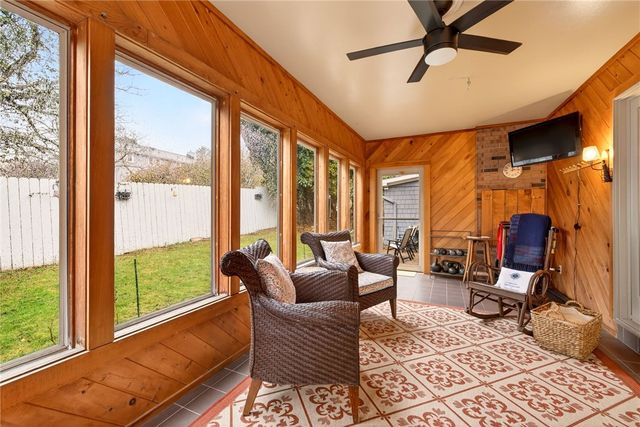 7 Framingham Lane, Pittsford, NY 14534