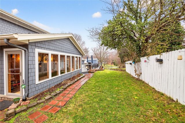 7 Framingham Lane, Pittsford, NY 14534