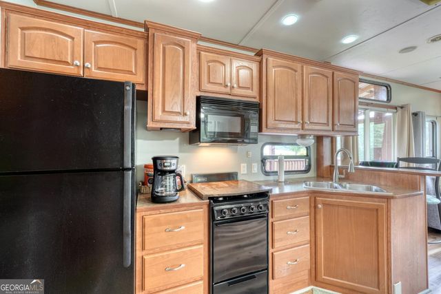 568 Parks Road, Hiawassee, GA 30546