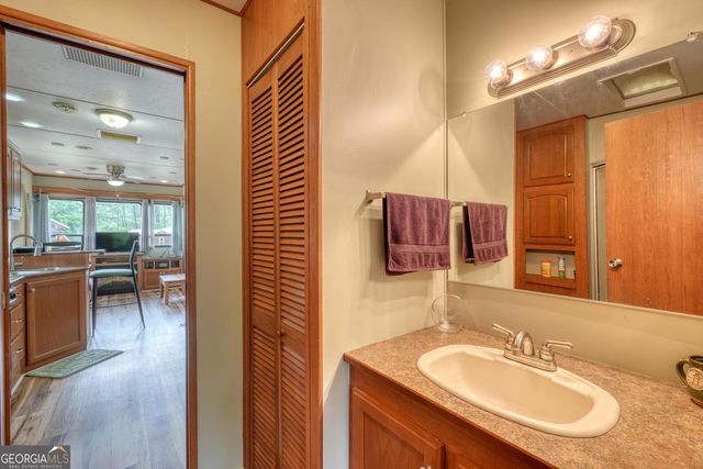 568 Parks Road, Hiawassee, GA 30546