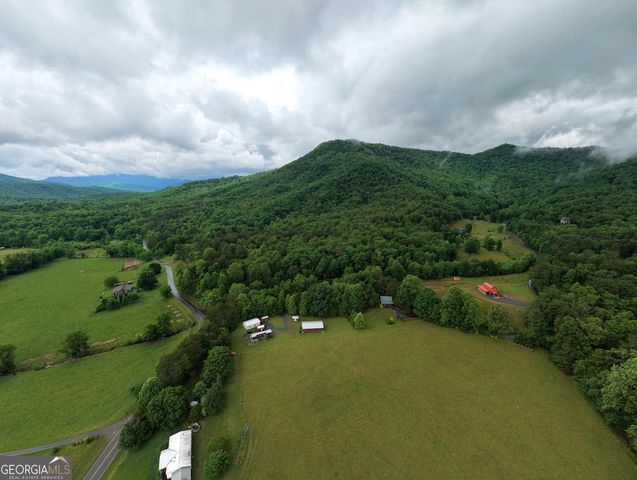 568 Parks Road, Hiawassee, GA 30546