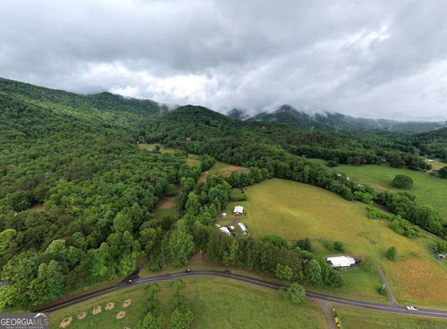 568 Parks Road, Hiawassee, GA 30546