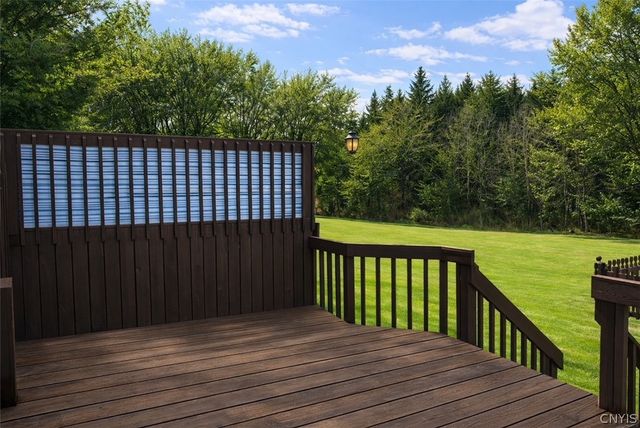 584 Stoneleigh Road, Oneida, NY 13421