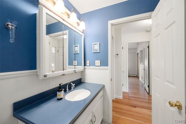 584 Stoneleigh Road, Oneida, NY 13421