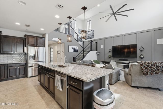 9707 E TUPELO Avenue, Mesa, AZ 85212
