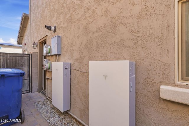9707 E TUPELO Avenue, Mesa, AZ 85212