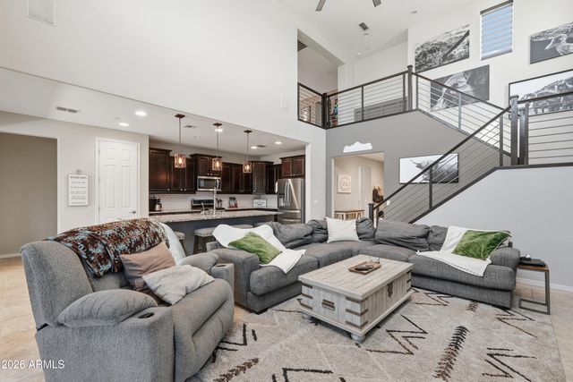9707 E TUPELO Avenue, Mesa, AZ 85212