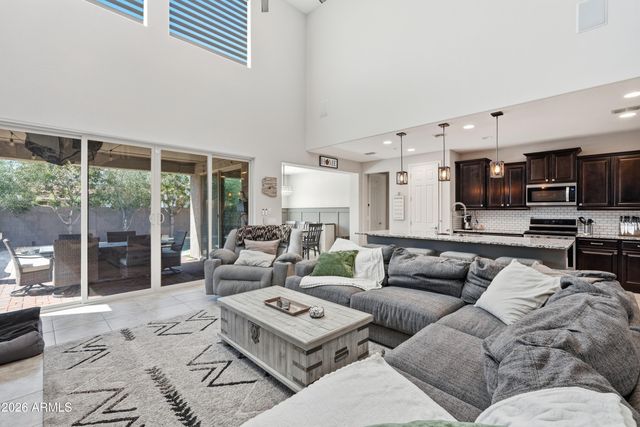 9707 E TUPELO Avenue, Mesa, AZ 85212