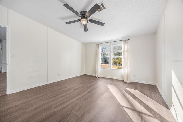 13907 NE 180TH STREET, Waldo, FL 32694