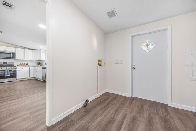 13907 NE 180TH STREET, Waldo, FL 32694