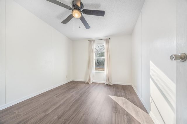 13907 NE 180TH STREET, Waldo, FL 32694