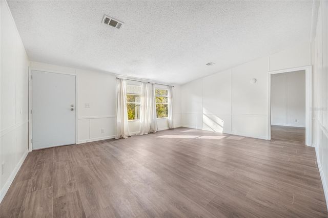 13907 NE 180TH STREET, Waldo, FL 32694