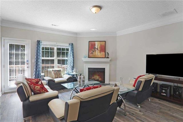 574 Hansen Drive, Locust Grove, GA 30248