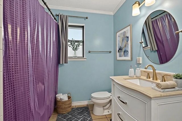 834 S Ridgeway Drive, Cleburne, TX 76033